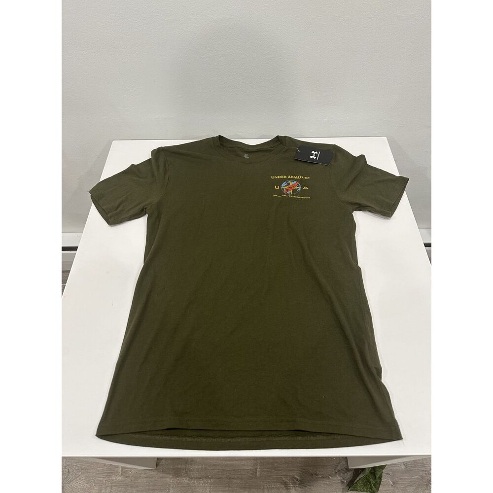 NWT Under Armour Men’s Small Green Kayak Outdoor Graphic T-Shirt